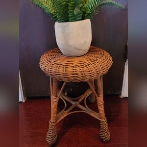 Natural Wicker Plant Stand